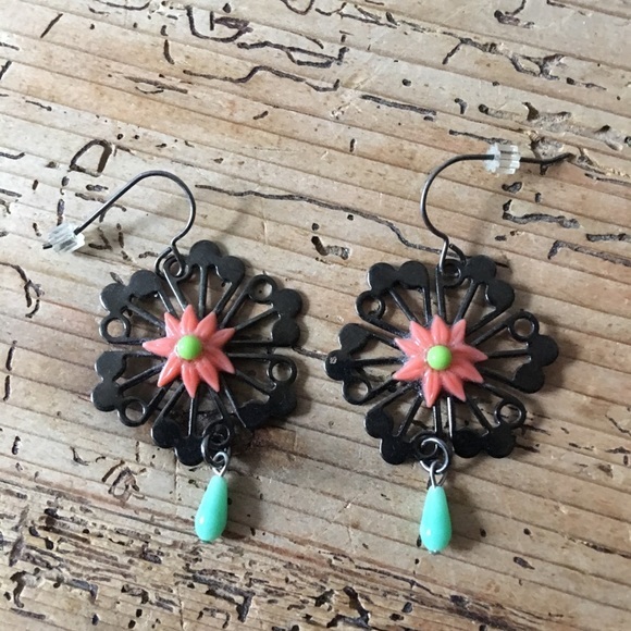 NEW Floral Flower Drop Earrings Turquoise Coral Lime - Picture 1 of 3